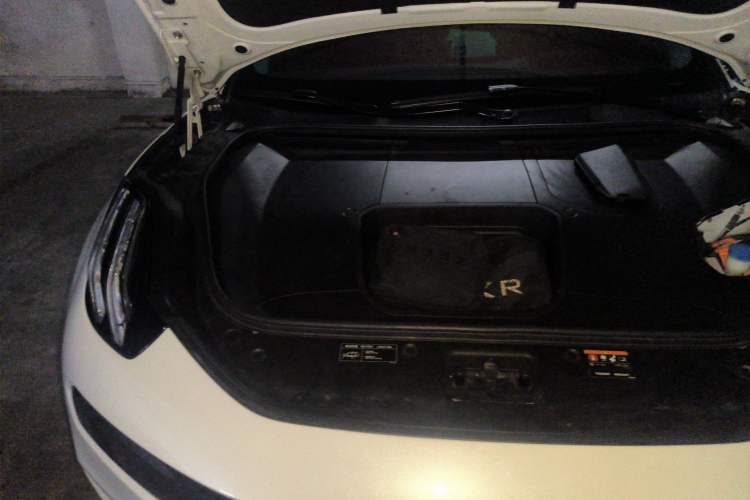 Used Zeekr 001 2022 Long-Range Dual-Motor WE Edition Engine Bay Right