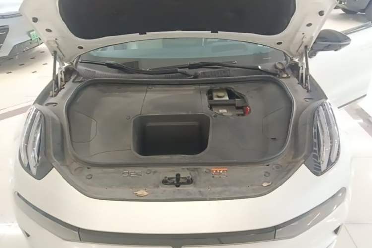 Used Zeekr 001 2022 Ultra-Long Range Dual-Motor YOU Version Engine Bay