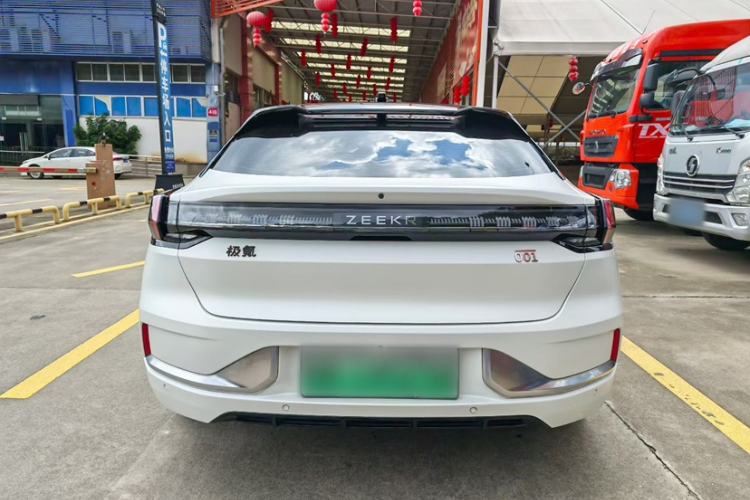 Used Zeekr 001 2022 Long-Range Dual-Motor WE Edition Exterior 2