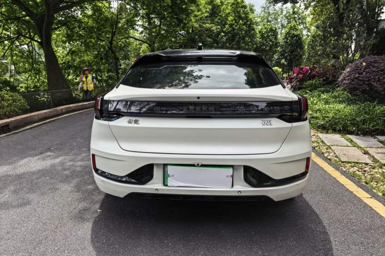 Used Zeekr 001 2022 Long-Range Dual-Motor WE Edition Exterior 4
