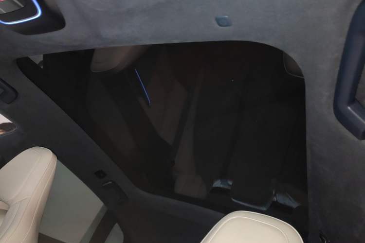 Used Zeekr 001 2022 Long-Range Dual-Motor WE Edition Headliner