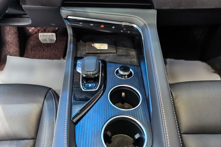 Used Zeekr 001 2022 Long-Range Dual-Motor WE Edition Interior 2