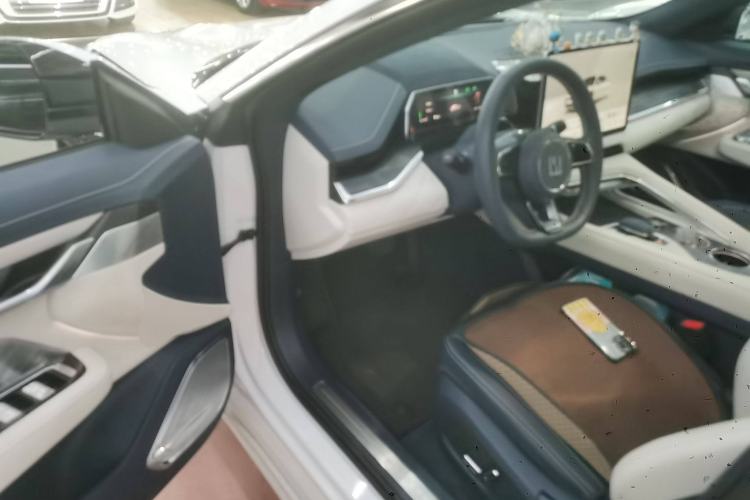 Used Zeekr 001 2022 Ultra-Long Range Single-Motor WE Version Interior 3