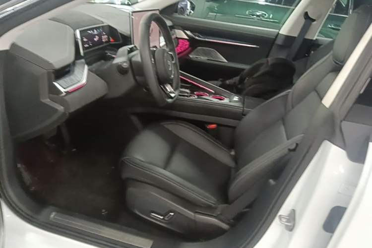 Used Zeekr 001 2022 Ultra-Long Range Single-Motor WE Version Left Front Seat