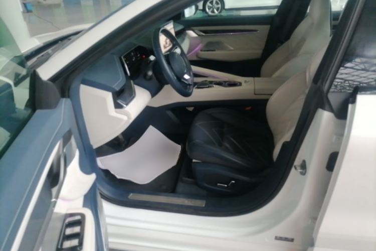 Used Zeekr 001 2022 Long-Range Dual-Motor WE Edition Left Front Seat