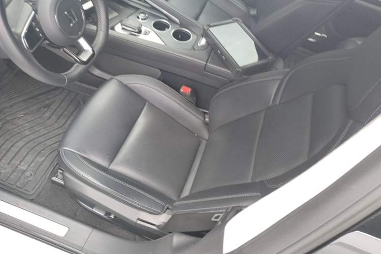 Used Zeekr 001 2022 Long-Range Dual-Motor WE Edition Left Front Seat