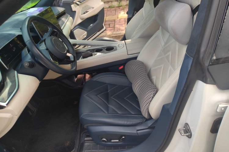 Used Zeekr 001 2022 Ultra-Long Range Dual-Motor YOU Version Left Front Seat