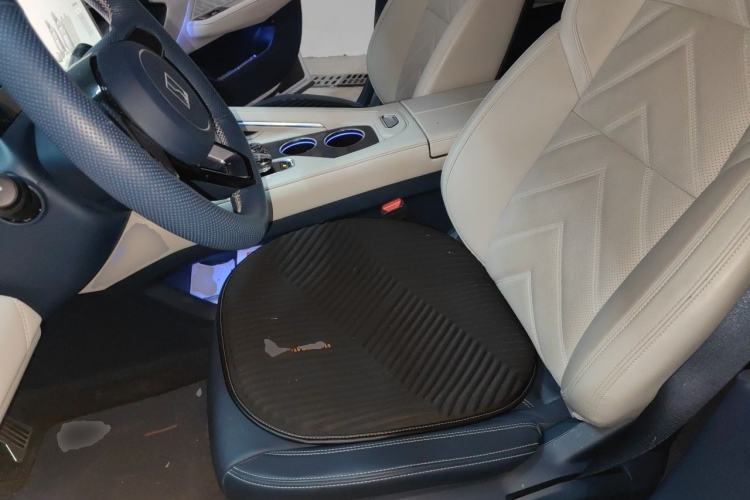 Used Zeekr 001 2022 Long-Range Dual-Motor WE Edition Left Front Seat