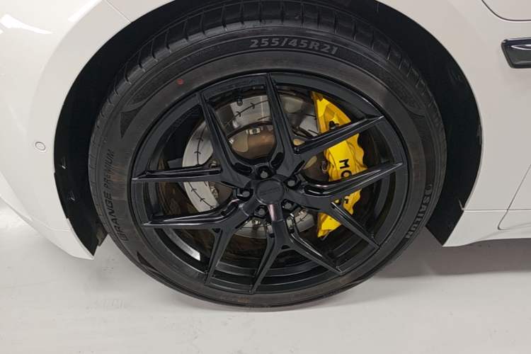 Used Zeekr 001 2022 Long-Range Dual-Motor WE Edition Left Front Wheel Hub