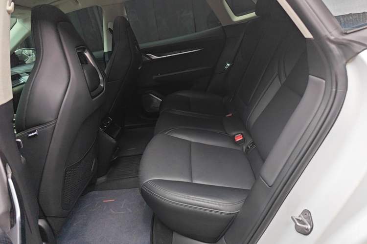 Used Zeekr 001 2022 Ultra-Long Range Single-Motor WE Version Left Rear Seat