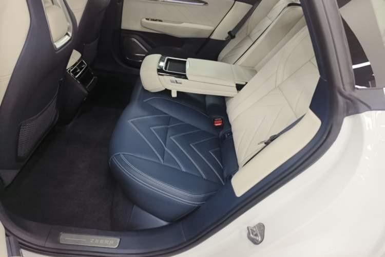 Used Zeekr 001 2022 Long-Range Dual-Motor WE Edition Left Rear Seat