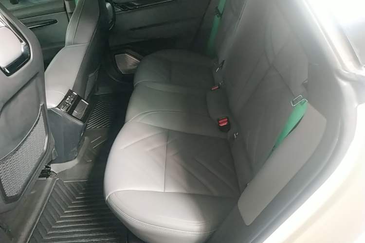 Used Zeekr 001 2022 Long-Range Dual-Motor WE Edition Left Rear Seat
