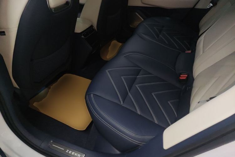 Used Zeekr 001 2022 Long-Range Dual-Motor WE Edition Left Rear Seat