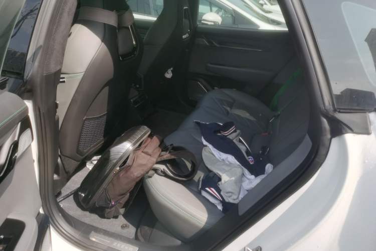 Used Zeekr 001 2022 Ultra-Long Range Single-Motor WE Version Left Rear Seat