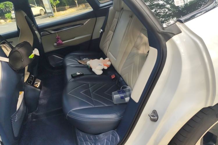 Used Zeekr 001 2022 Ultra-Long Range Single-Motor WE Version Left Rear Seat