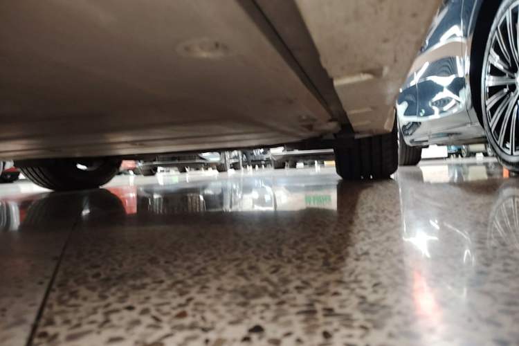 Used Zeekr 001 2022 Long-Range Dual-Motor WE Edition Left Side Sill