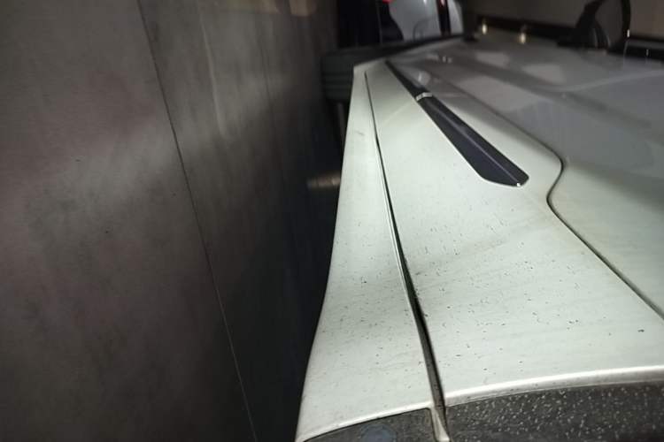 Used Zeekr 001 2022 Ultra-Long Range Single-Motor WE Version Left Side Sill