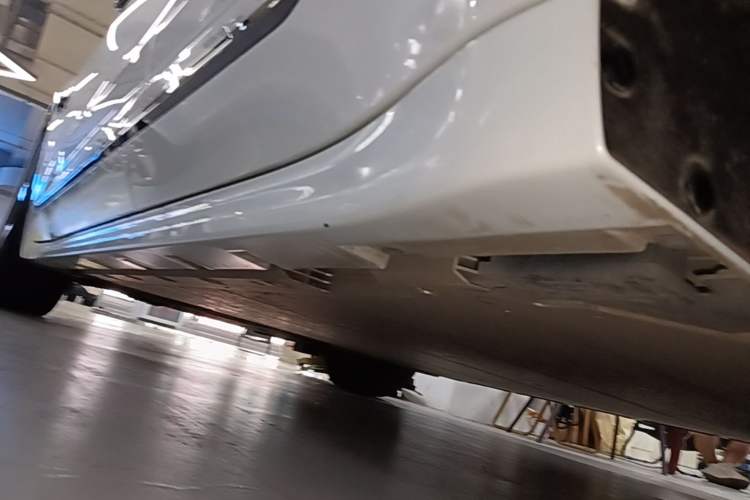 Used Zeekr 001 2022 Long-Range Dual-Motor WE Edition Left Side Sill