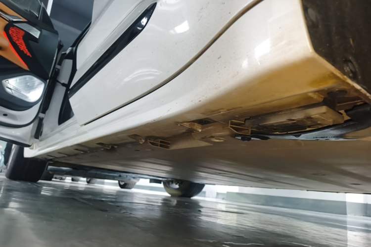 Used Zeekr 001 2022 Long-Range Dual-Motor WE Edition Left Side Sill