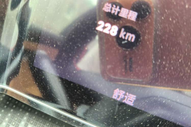Used Zeekr 001 2022 Ultra-Long Range Single-Motor WE Version Odometer Close Up