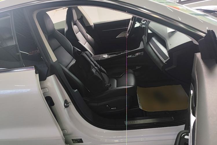 Used Zeekr 001 2022 Ultra-Long Range Single-Motor WE Version Right Front Seat