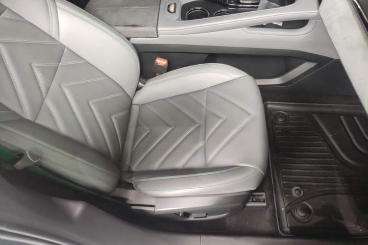 Used Zeekr 001 2022 Long-Range Dual-Motor WE Edition Right Front Seat