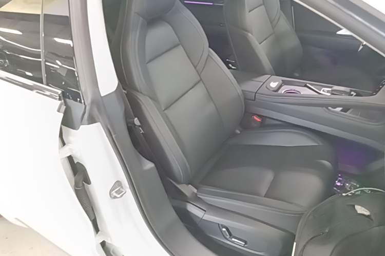 Used Zeekr 001 2022 Long-Range Dual-Motor WE Edition Right Front Seat