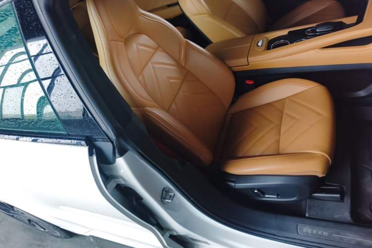 Used Zeekr 001 2022 Long-Range Dual-Motor WE Edition Right Front Seat