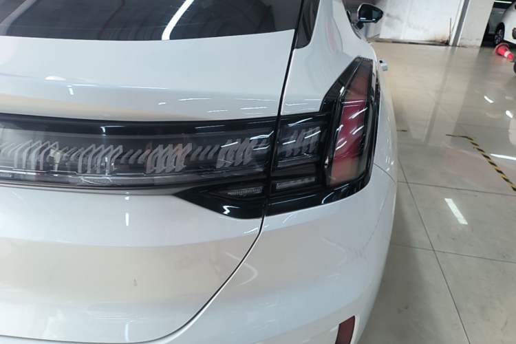 Used Zeekr 001 2022 Long-Range Dual-Motor WE Edition Right Rear Taillight