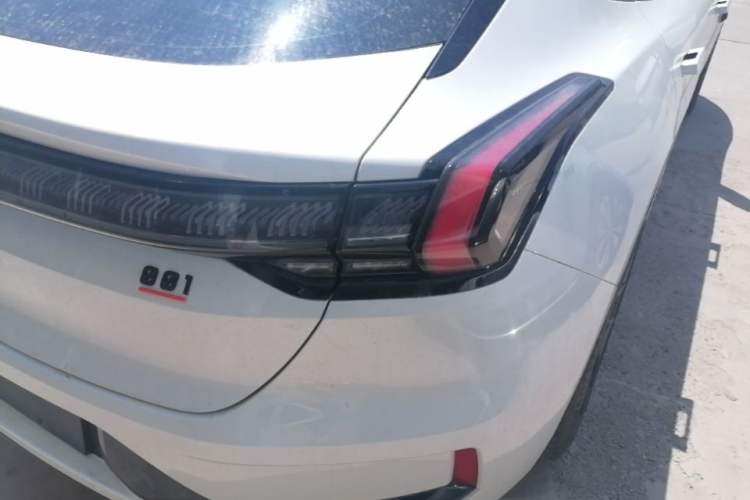 Used Zeekr 001 2022 Long-Range Dual-Motor WE Edition Right Rear Taillight