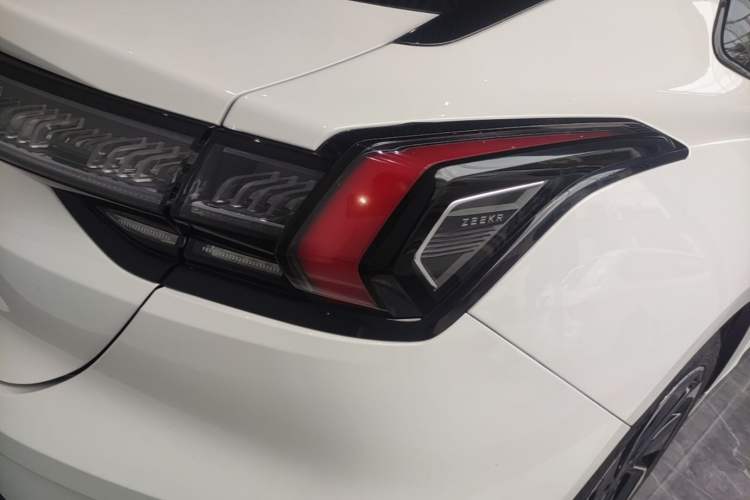 Used Zeekr 001 2022 Long-Range Dual-Motor WE Edition Right Rear Taillight