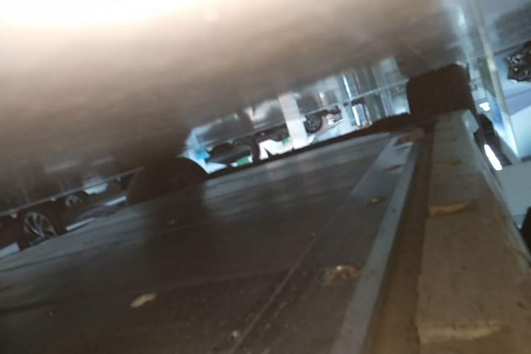 Used Zeekr 001 2022 Long-Range Dual-Motor WE Edition Right Side Sill