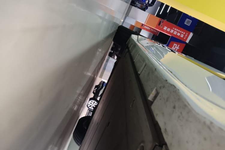 Used Zeekr 001 2022 Ultra-Long Range Single-Motor WE Version Right Side Sill