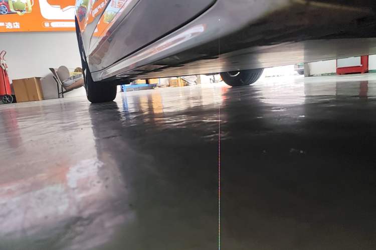 Used Zeekr 001 2022 Ultra-Long Range Single-Motor WE Version Right Side Sill