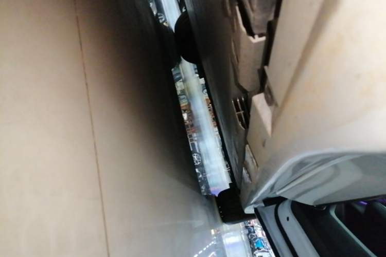 Used Zeekr 001 2022 Long-Range Dual-Motor WE Edition Right Side Sill