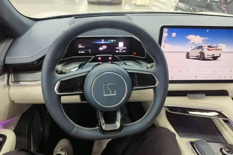 Used Zeekr 001 2022 Long-Range Dual-Motor WE Edition Steering Wheel