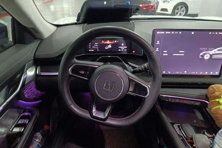 Used Zeekr 001 2022 Ultra-Long Range Single-Motor WE Version Steering Wheel