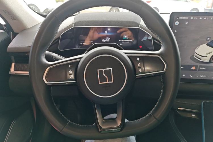 Used Zeekr 001 2022 Long-Range Dual-Motor WE Edition Steering Wheel