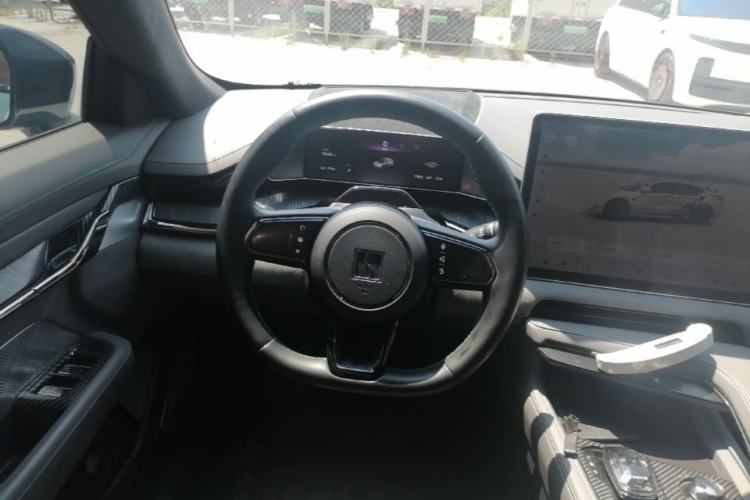 Used Zeekr 001 2022 Long-Range Dual-Motor WE Edition Steering Wheel