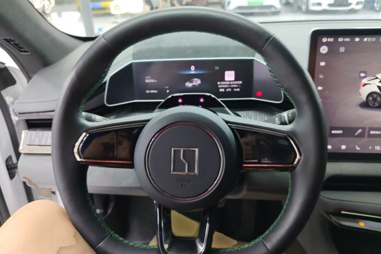 Used Zeekr 001 2022 Ultra-Long Range Dual-Motor YOU Version Steering Wheel