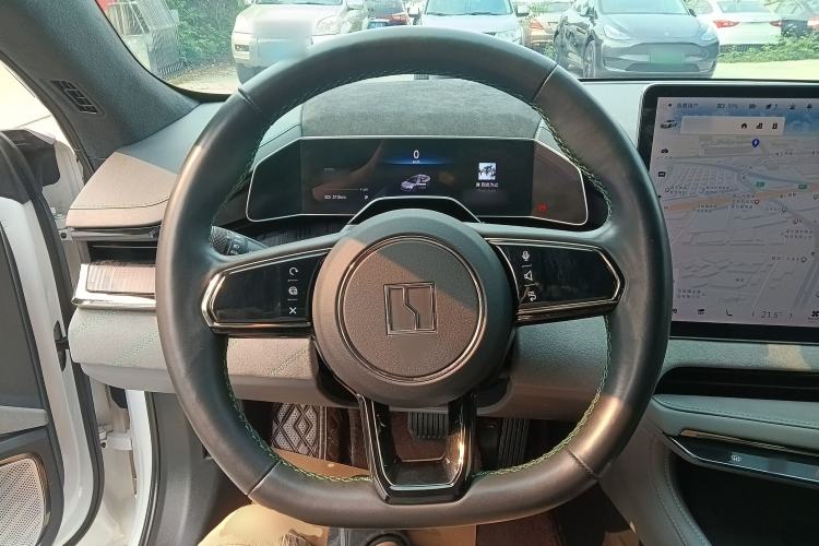 Used Zeekr 001 2022 Long-Range Dual-Motor WE Edition Steering Wheel