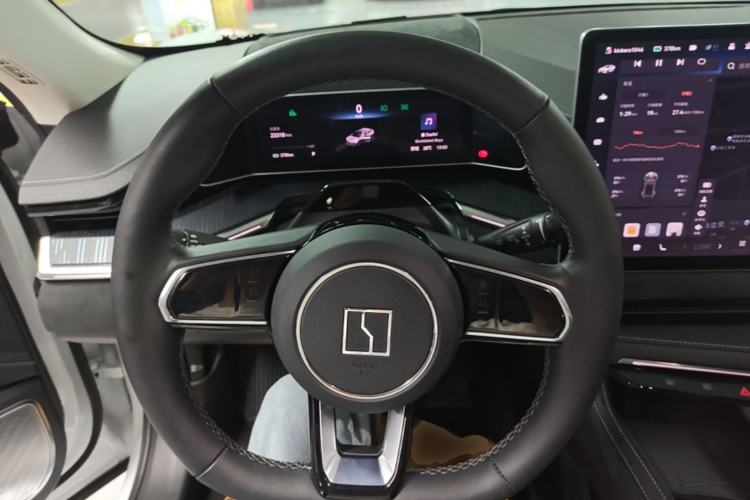Used Zeekr 001 2022 Long-Range Dual-Motor WE Edition Steering Wheel