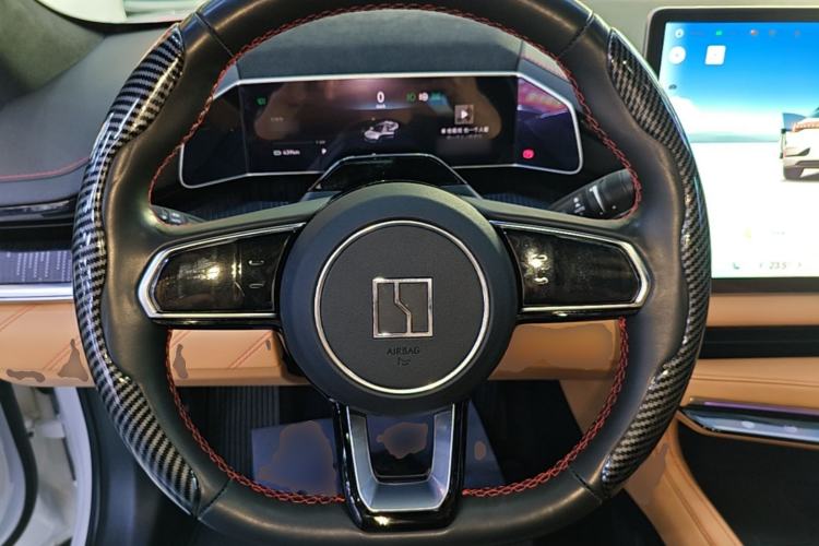 Used Zeekr 001 2022 Long-Range Dual-Motor WE Edition Steering Wheel