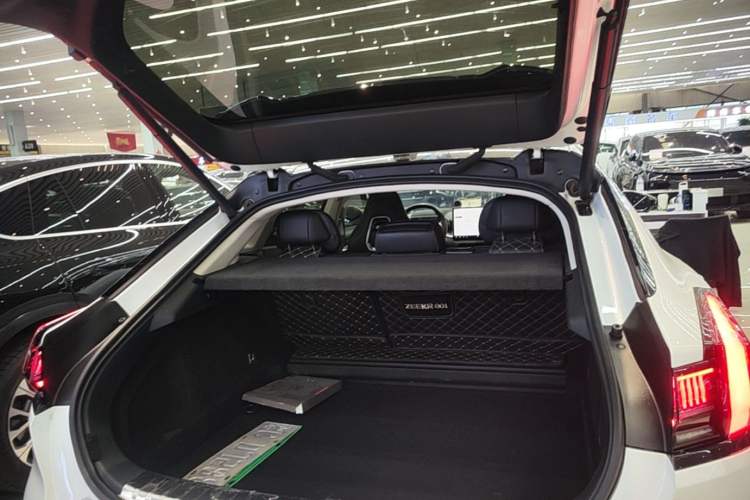 Used Zeekr 001 2022 Ultra-Long Range Single-Motor WE Version Trunk