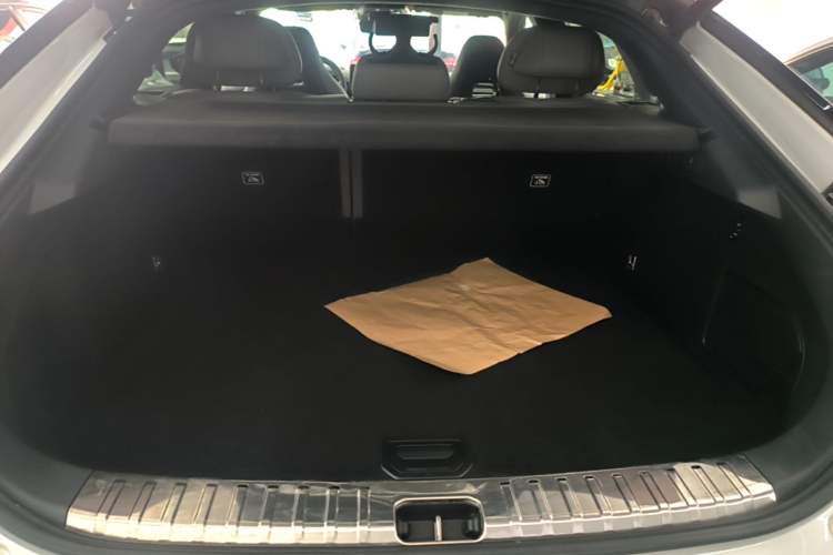 Used Zeekr 001 2022 Ultra-Long Range Dual-Motor YOU Version Trunk