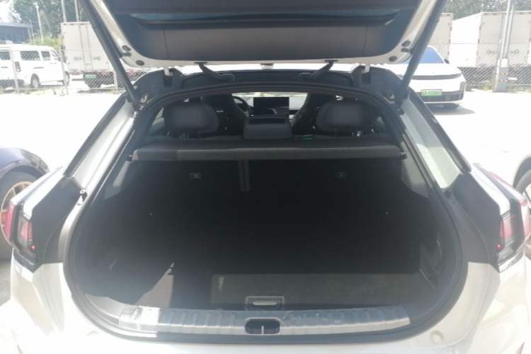 Used Zeekr 001 2022 Long-Range Dual-Motor WE Edition Trunk