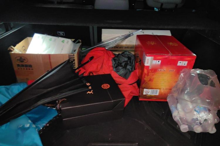 Used Zeekr 001 2022 Long-Range Dual-Motor WE Edition Trunk