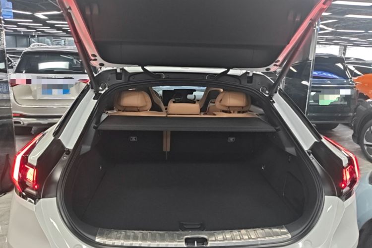 Used Zeekr 001 2022 Ultra-Long Range Dual-Motor YOU Version Trunk