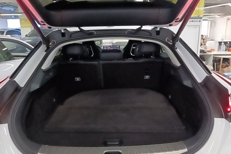 Used Zeekr 001 2022 Long-Range Dual-Motor WE Edition Trunk