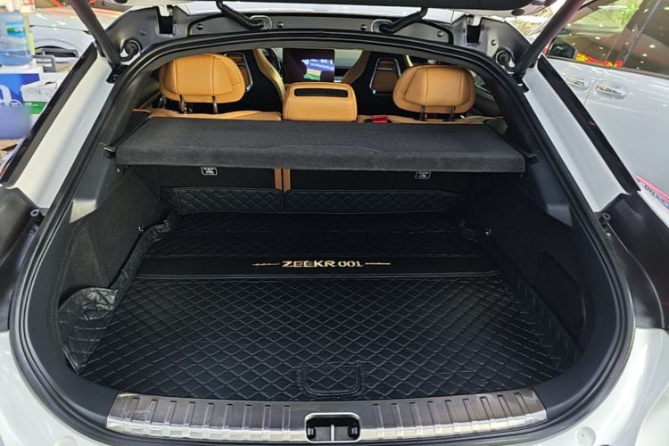 Used Zeekr 001 2022 Long-Range Dual-Motor WE Edition Trunk